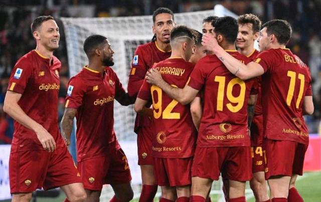 开元官方网站-NBA常规赛赛程吃紧；罗马赛前回应争议；信心回归；团队化学反应显著(NBA赛程季后赛什么时候开始)