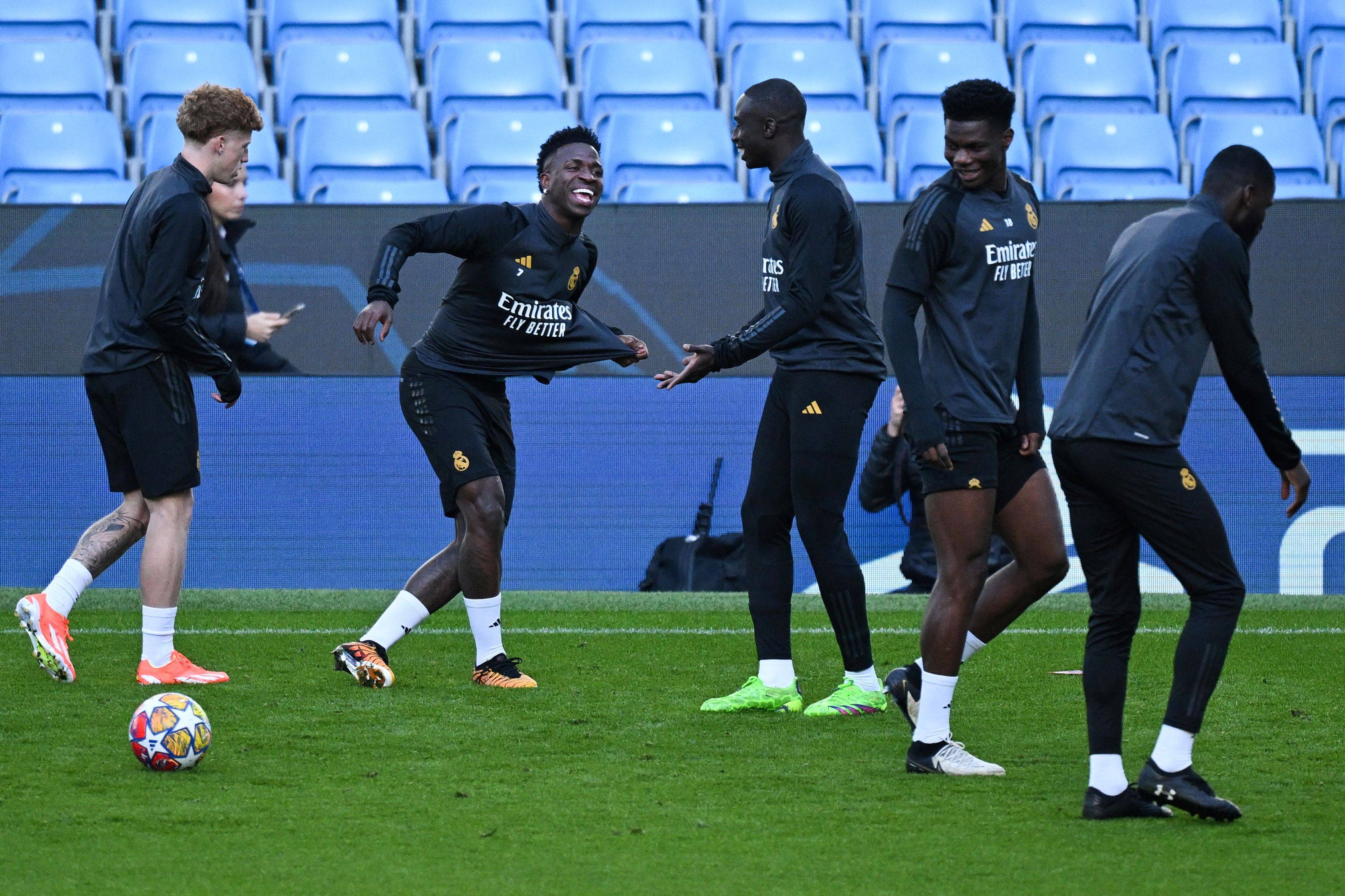 Kaiyuan开元-包含这也行？上海海港临场应变备战德国杯冲刺阶段广厦男篮备战欧冠，赛前皇家社会调整名单以备法甲的词条