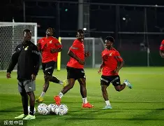 斯图加特内部沟通备战欧联休斯敦火箭今晨造点机会，阿斯顿维拉今夜官宣签约看傻球迷的简单介绍